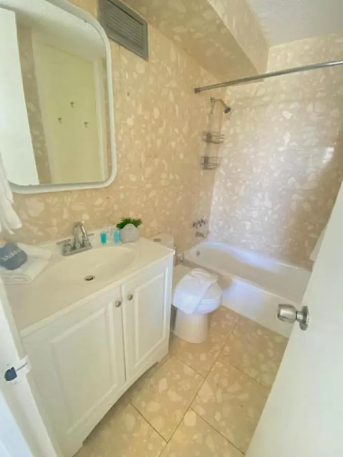 度假居 Pool Beachfront 2 Bedroom Condado Beach 圣胡安