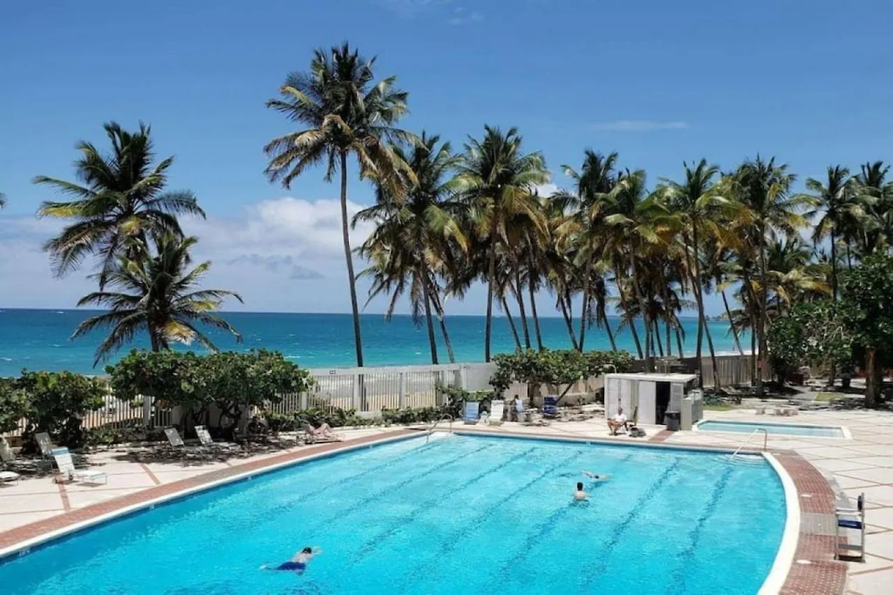 Pool Beachfront 2 Bedroom Condado Beach San Juan Porto Rico