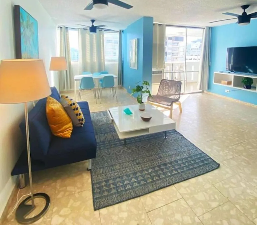 Pool Beachfront 2 Bedroom Condado Beach San Juan